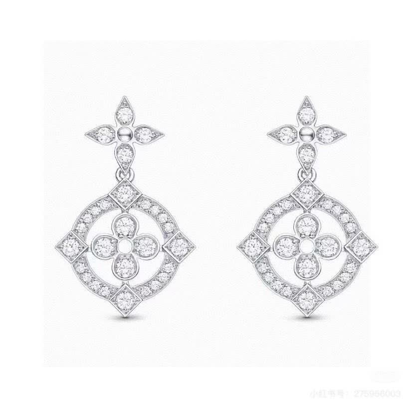 Louis Vuitton Elegant Diamond Earrings Louis Vuitton Elegant Diamond Earrings